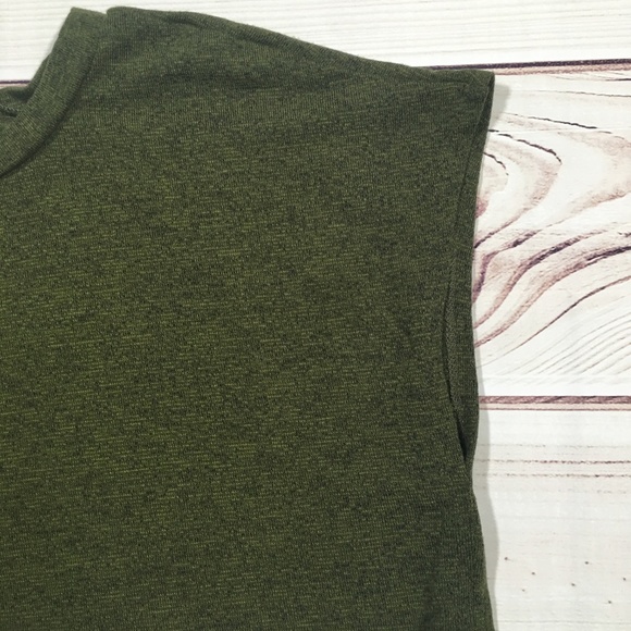 FASHION NOVA Green Cutoff Tank Top Size Large - Picture 3 of 7